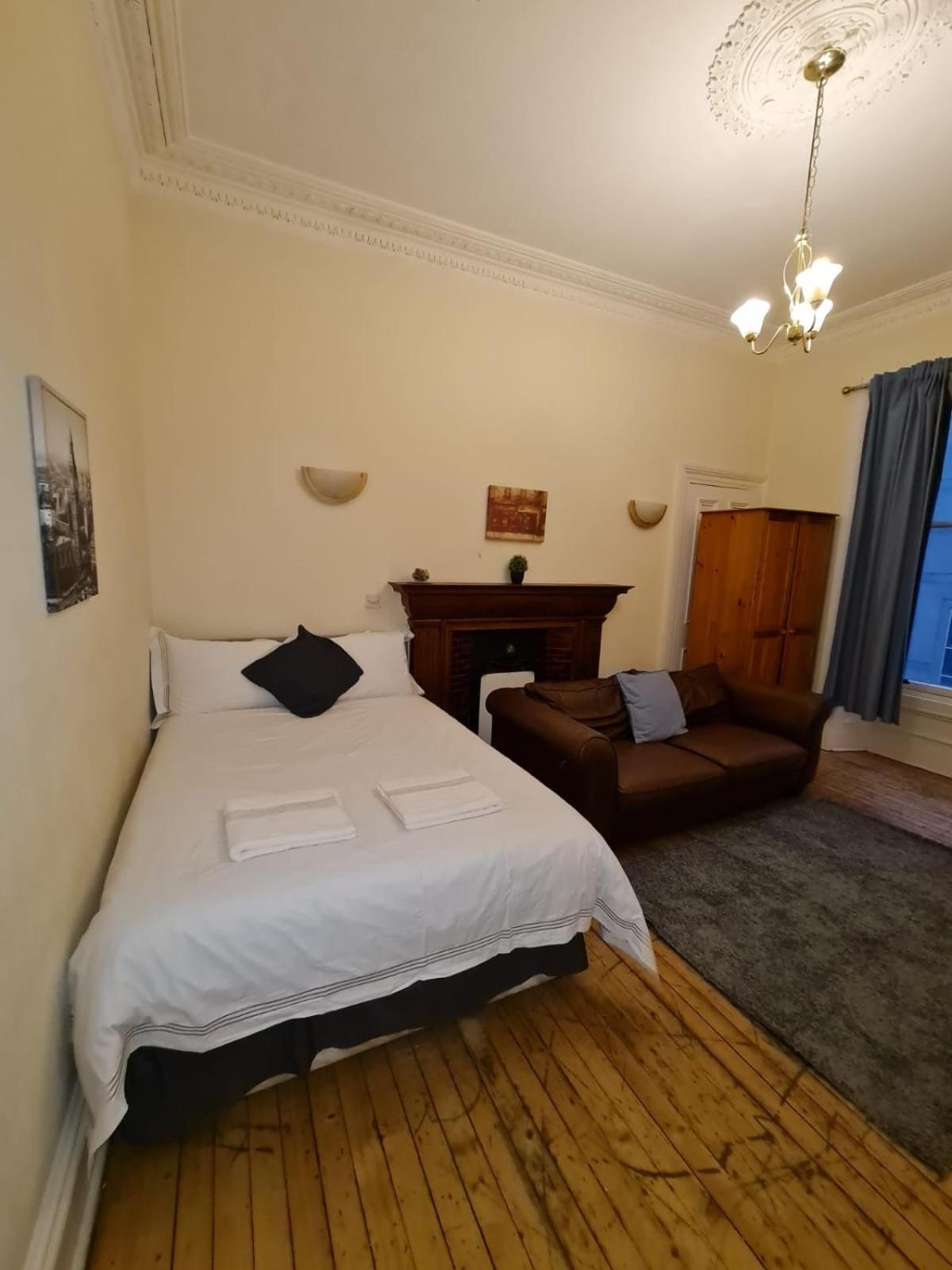 Haymarket Station Rooms Единбург Екстер'єр фото