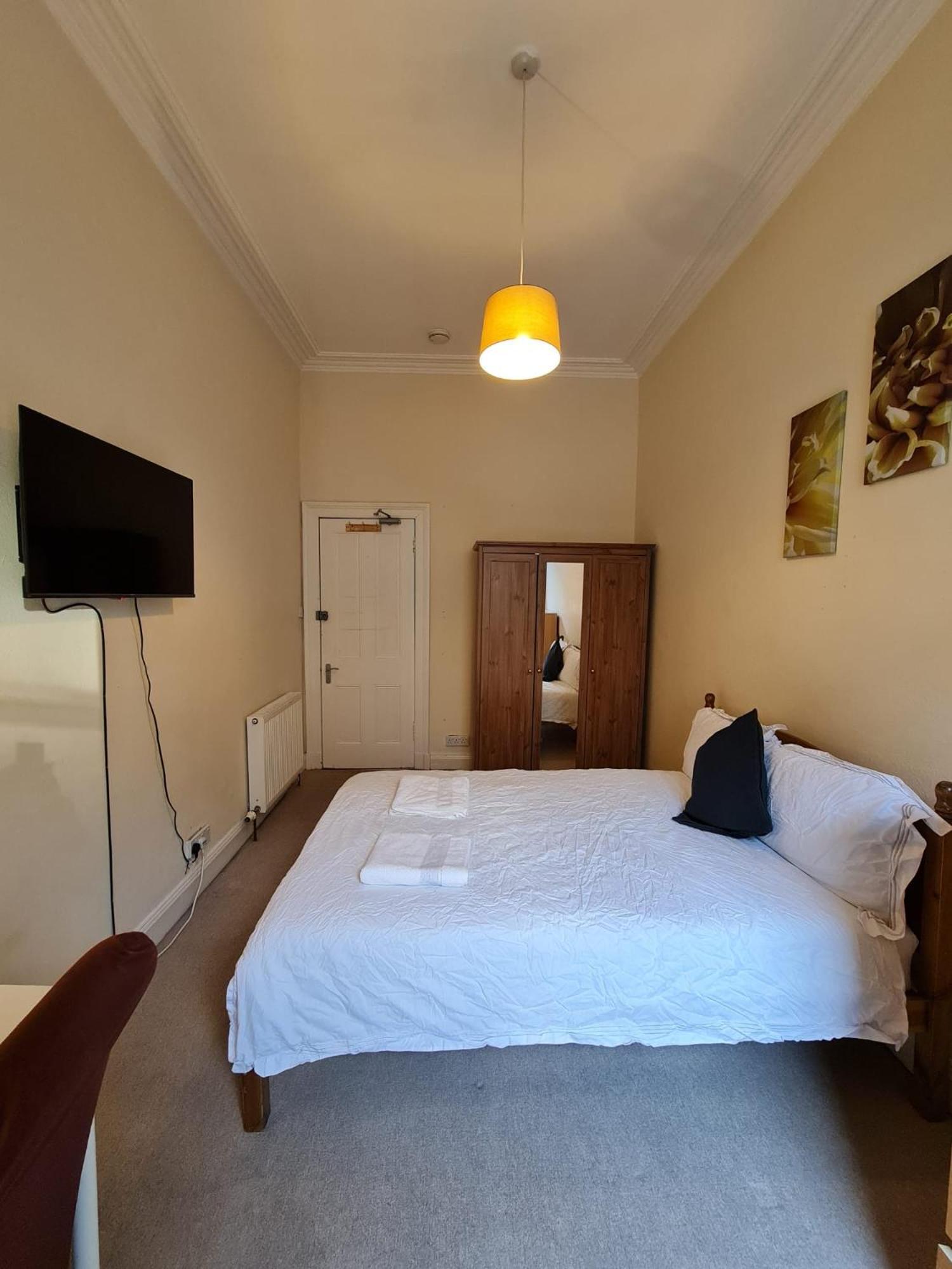 Haymarket Station Rooms Единбург Екстер'єр фото